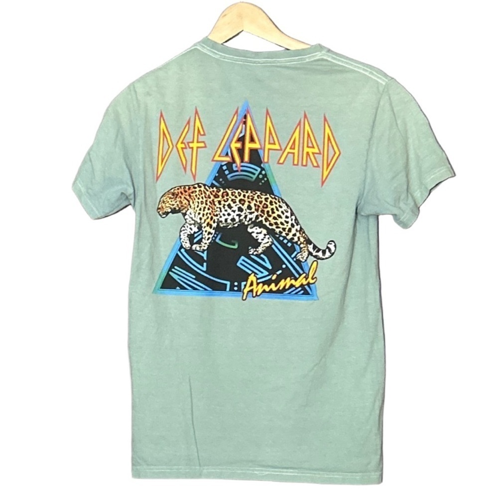 Def Leopard light green short sleeve tee shirt size S